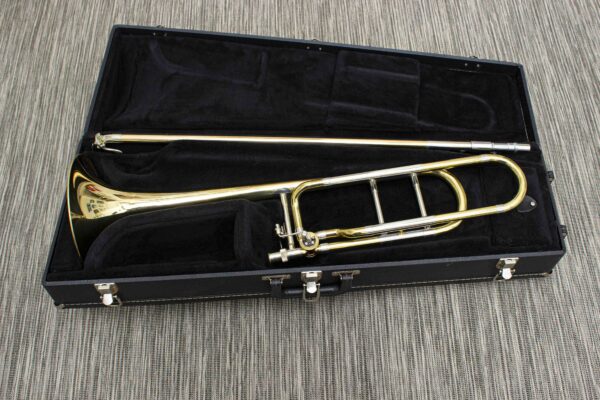 TROMBONE OLDS COMPLET NR25 [USA MADE, OPEN WRAP, ÉTAT NEUF!!]