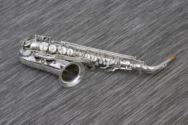 SELMER SAXOPHONE ALTO MARK VI argenté [ année 1963, avec fa# aigu, 1er main]