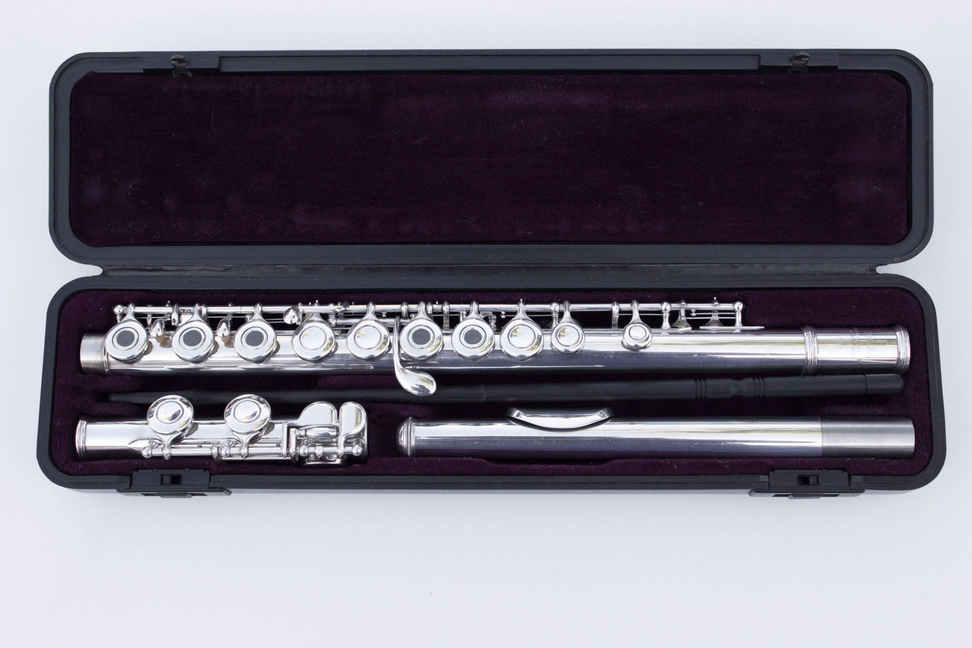 Flûte traversière yamaha YFL281 SII (plateaux creux, clétage en ligne) – Image 14