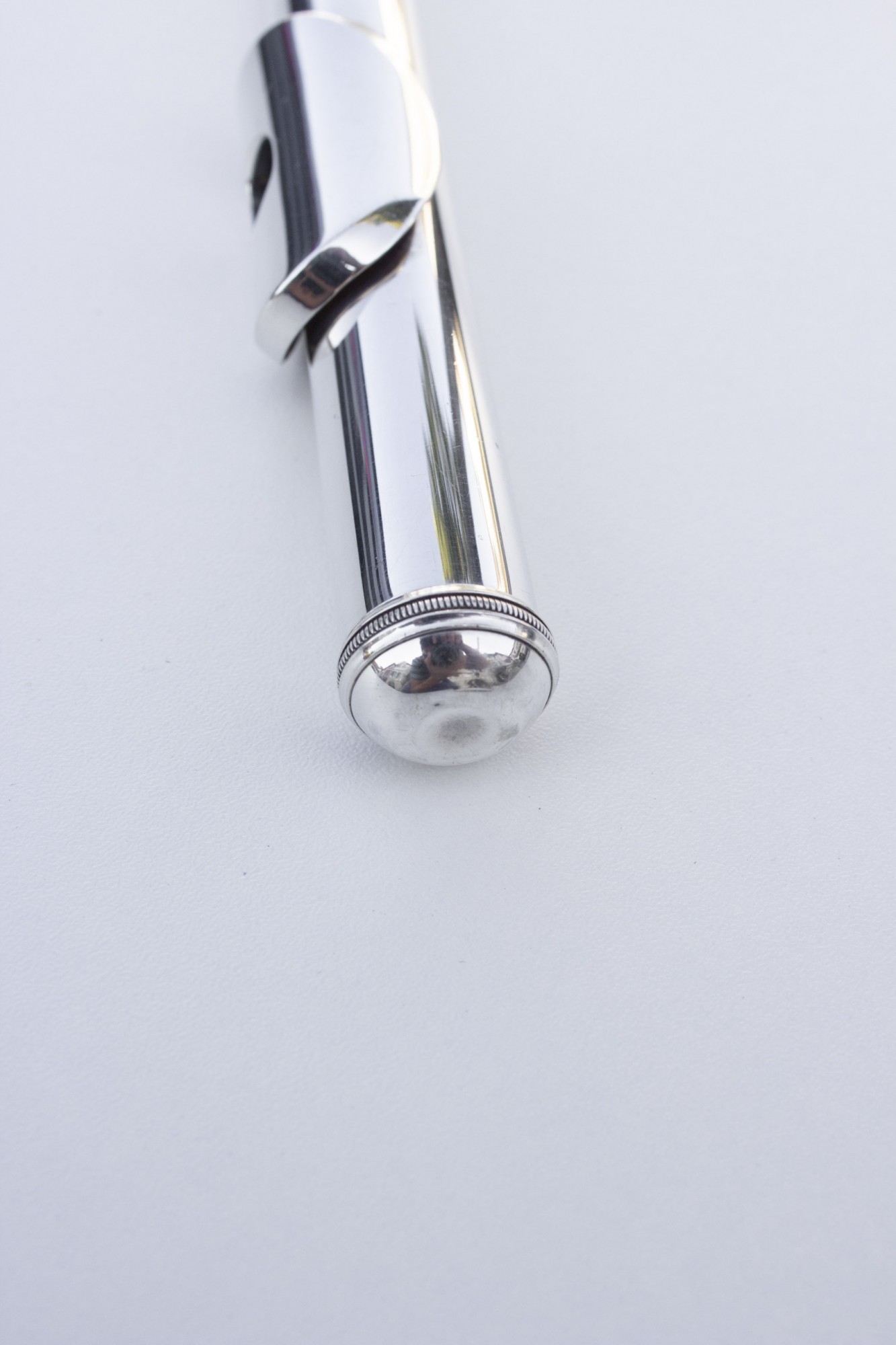 Flûte traversière yamaha YFL281 SII (plateaux creux, clétage en ligne) – Image 13