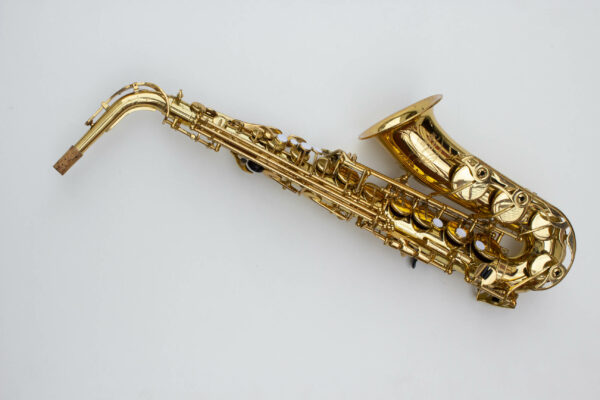 saxophone alto  YAMAHA YAS32 TAMPONS NEUF + ÉTUI PROTEC NEUF