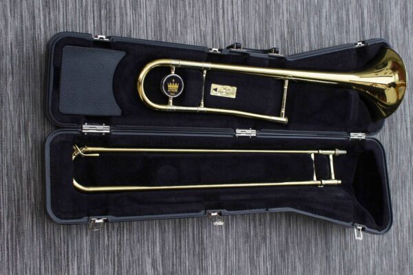 Trombone simple KING 606 vernis [+FLIGHT + EMBOUCHURE BACH, TBE+++]