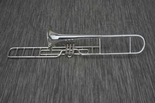 trombone à pistons Ut/Sib argenté Couesnon